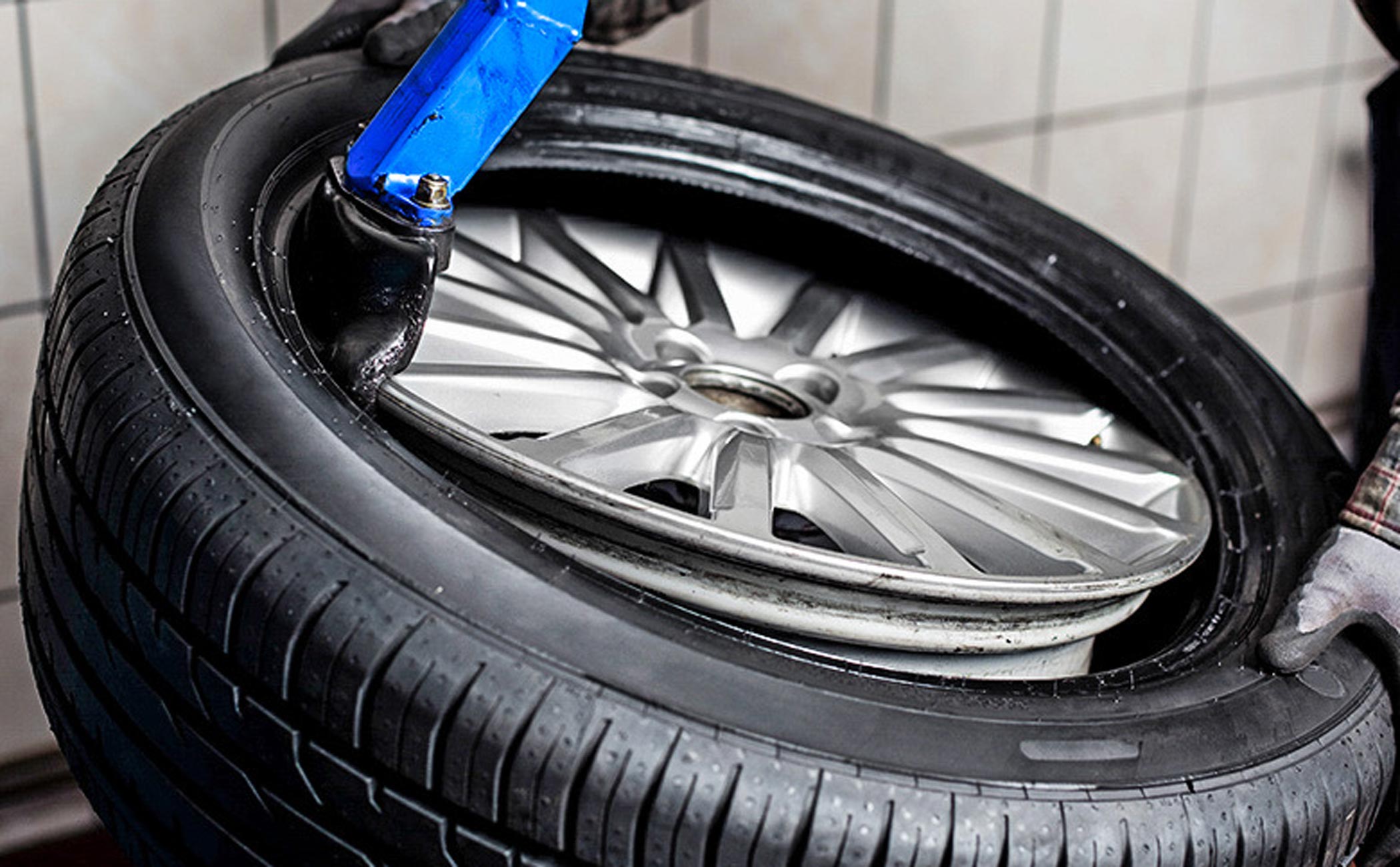 Tire removal service by The BodyCentre.