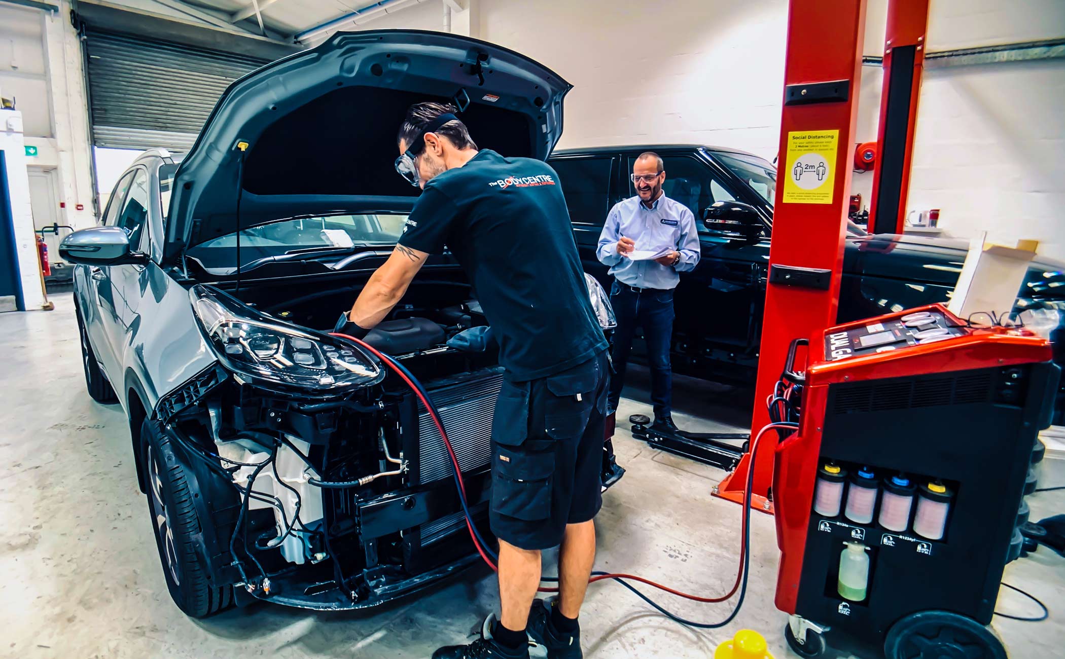 The BodyCentre doing Air conditioning diagnostics to ensure the air-con is operating correctly.